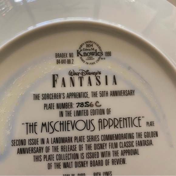 Knowles Disney Vintage PorcelainPlate Fantasia The Mischievous Apprentice Mickey - Picture 7 of 7